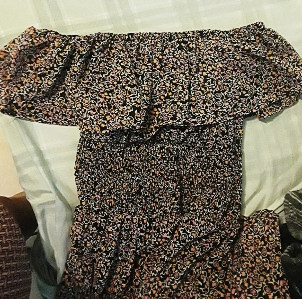 🌹Floral 70s Boho Vintage style off the shoulder